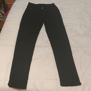 Black High-Waist Jeans
